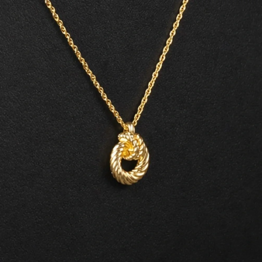 DIOR Twisted Rope Knot Pendant On A Polished Yellow Gold Plated Necklace 18” - Picture 8 of 16